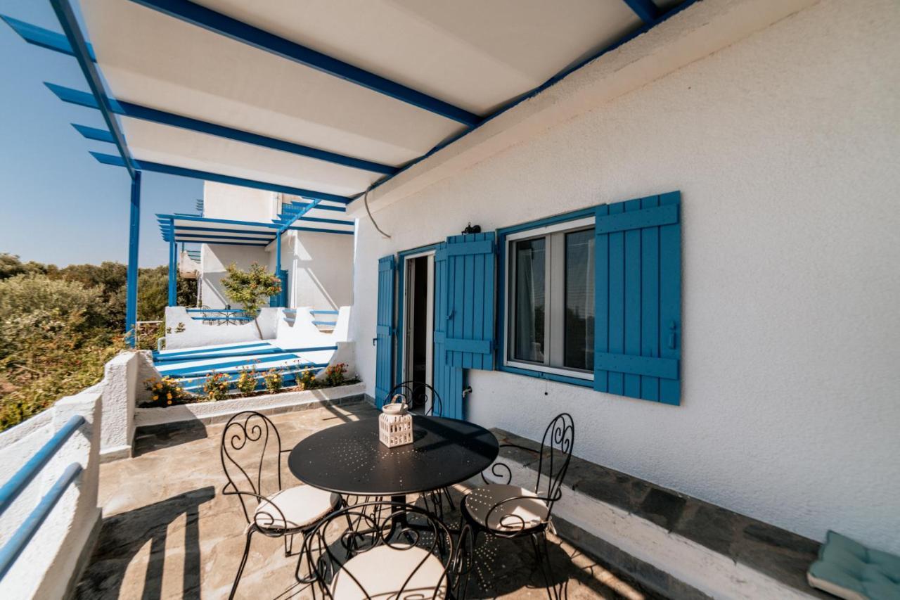 Cyclades Luxury Studios Nea Poteidaia Exteriör bild