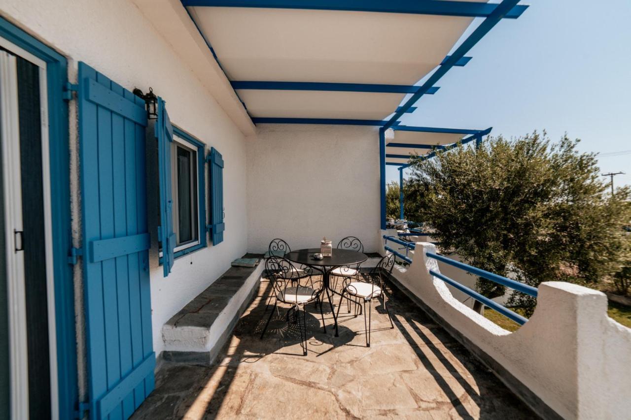 Cyclades Luxury Studios Nea Poteidaia Exteriör bild