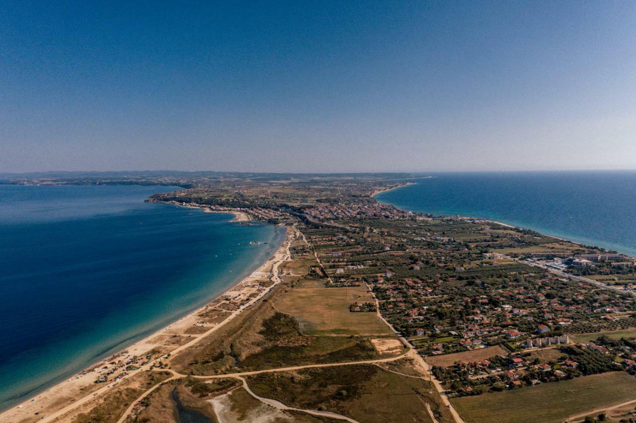 Cyclades Luxury Studios Nea Poteidaia Exteriör bild