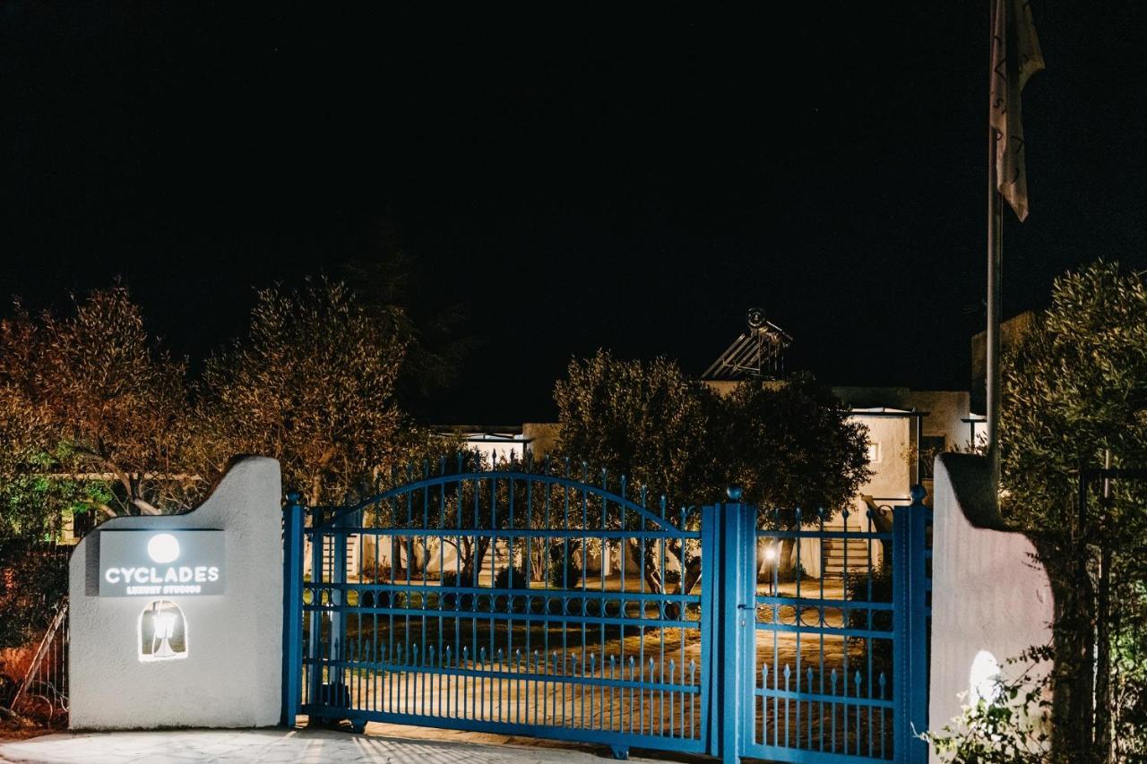 Cyclades Luxury Studios Nea Poteidaia Exteriör bild